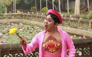 Xuân Hinh làm Thị Nở hát nhạc Phú Quang